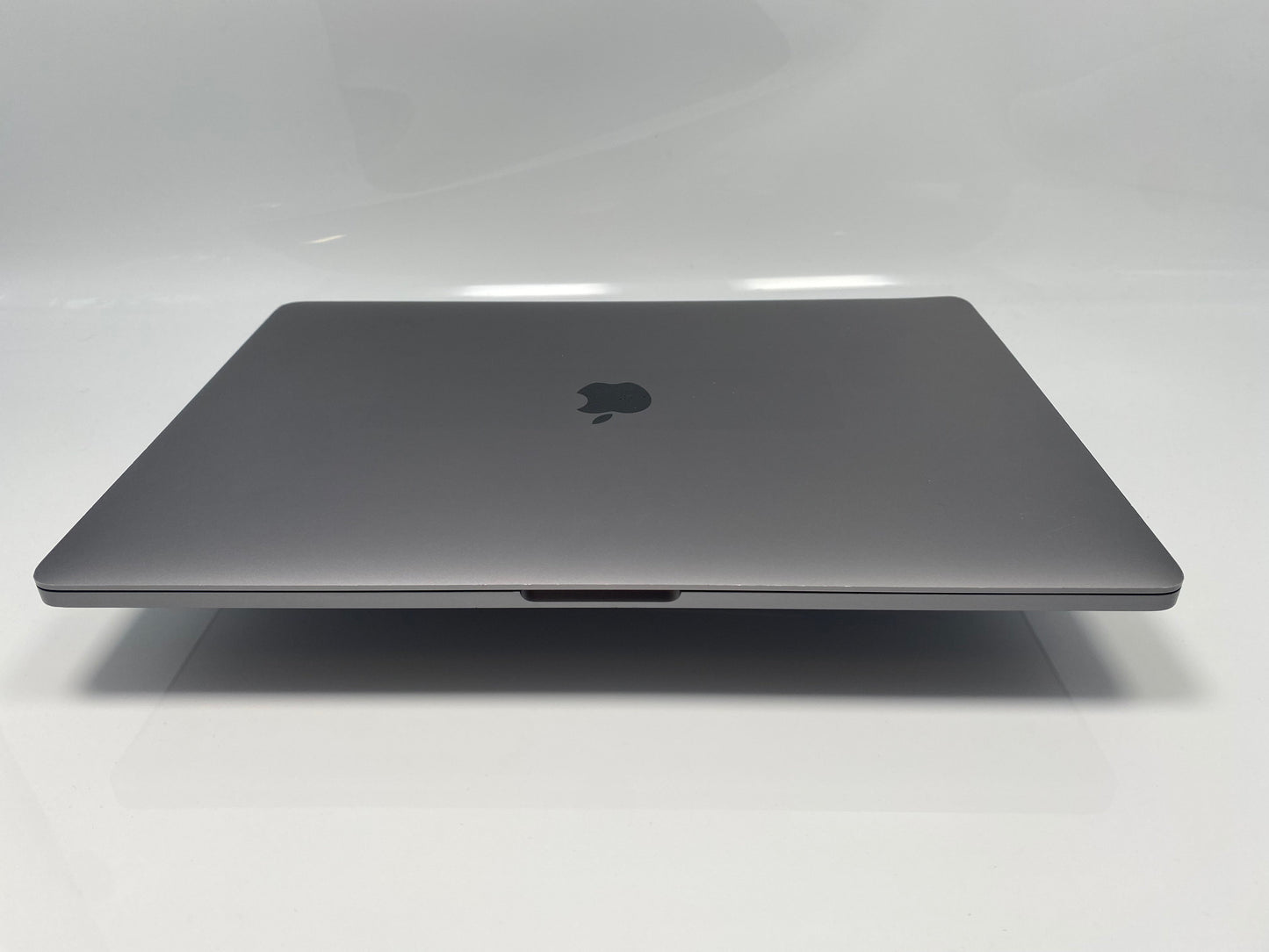 MacBook Pro (2019) 16-inch – Intel Core i7 2.6GHz • 5500M 8GB – 16GB RAM 512GB SSD – Russian Keyboard